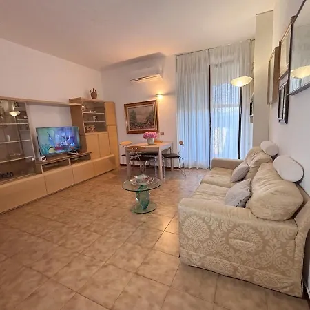 Апартаменты Casa Poeti Nova Milanese